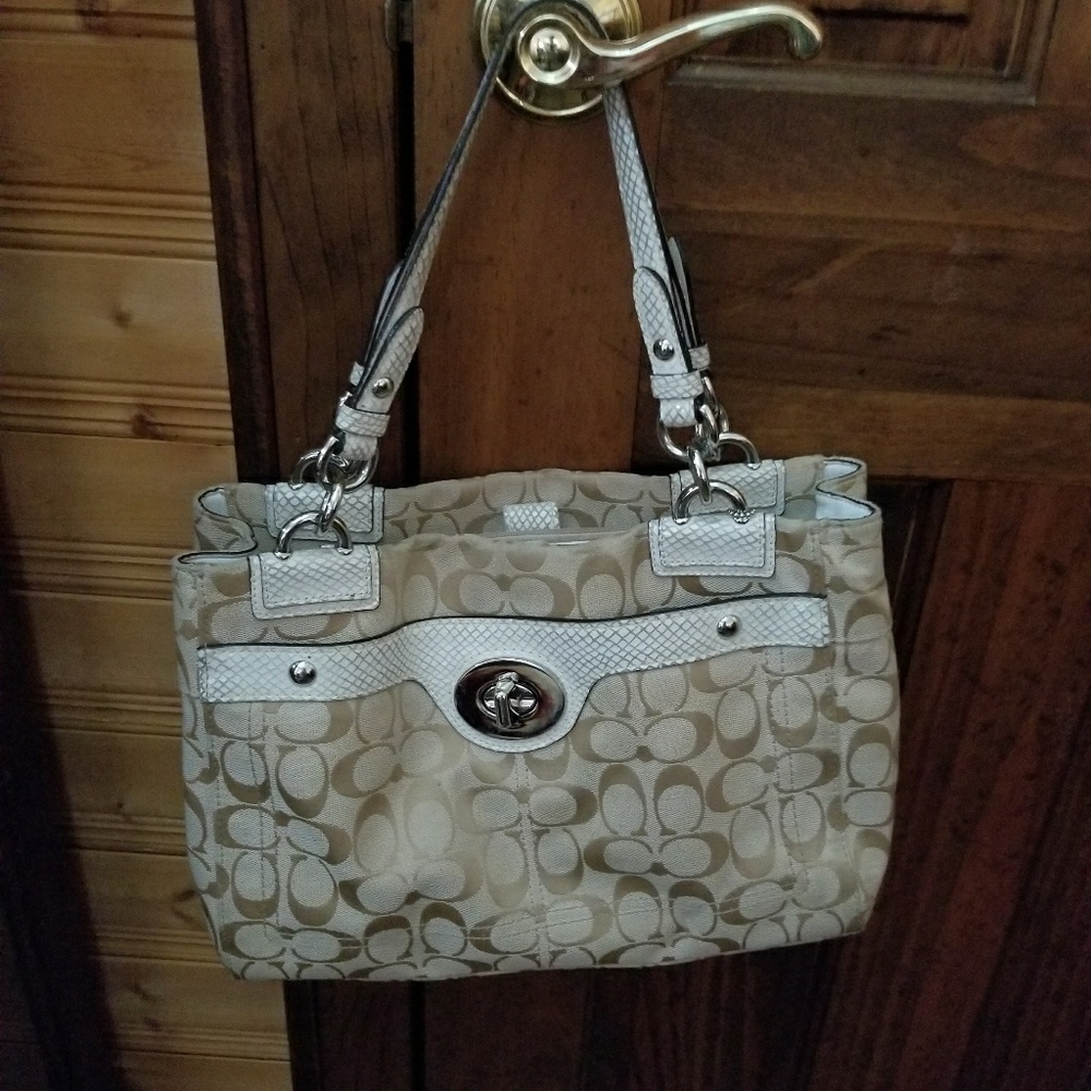 Coach  Handbag Buy this handbag this week & I will
